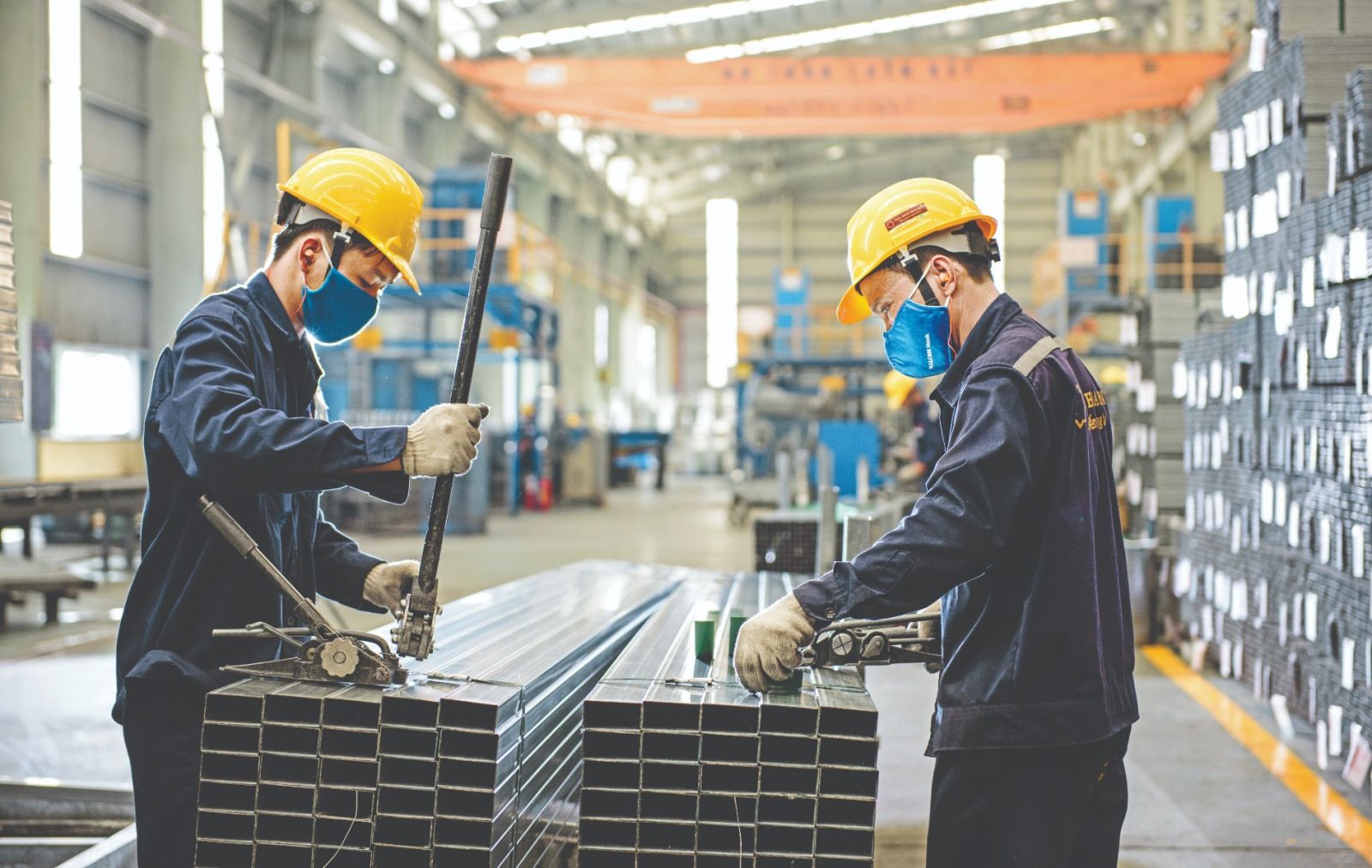 Hình ảnh thép hộp mạ kẽm Hoa Sen của công ty Sắt thép HƯNG GIA PHÁT tại Thủ Đức