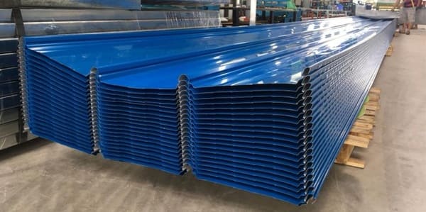 Hình ảnh Tôn Cliplock Hoa Sen tại công ty Tôn thép HƯNG GIA PHÁT tại TP Hồ Chí Minh